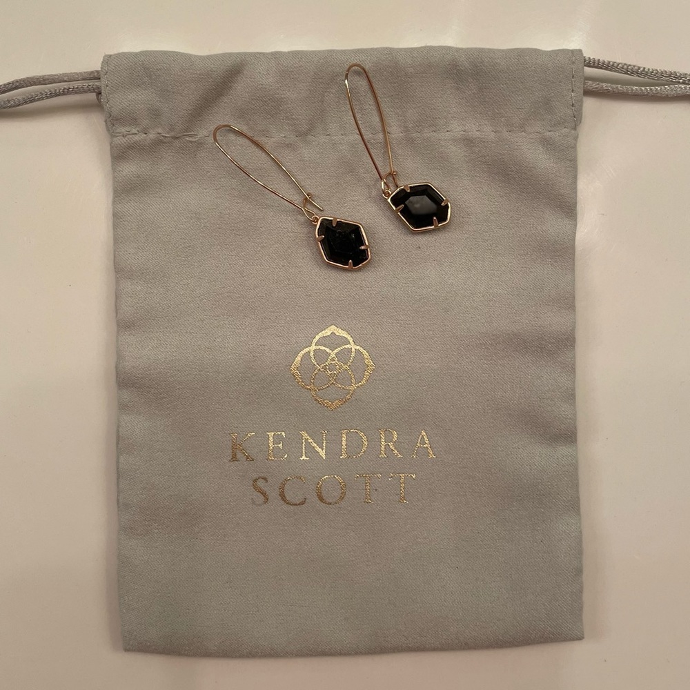 Kendra Scott earrings!